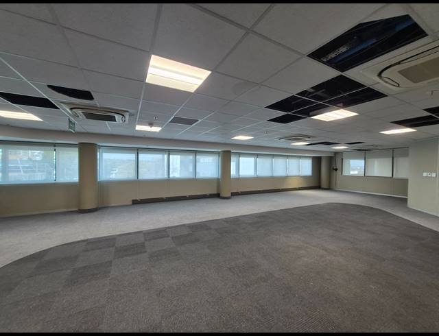 5,833M² OFFICE TO LET IN SANDTON CENTRAL
